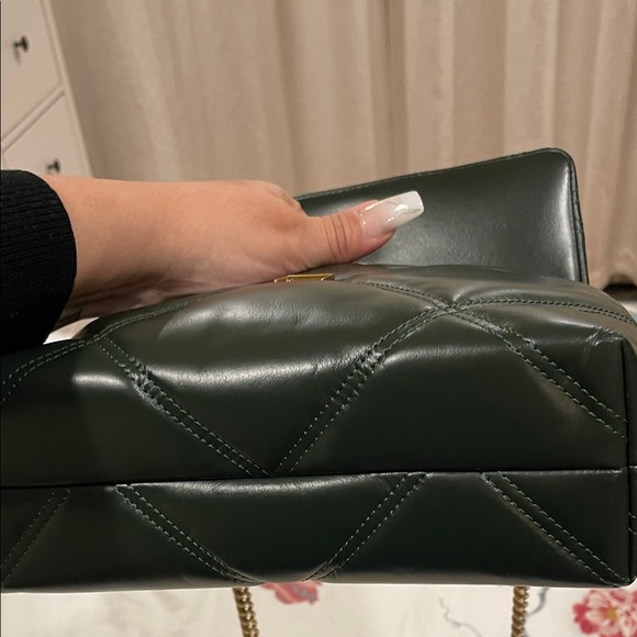 Tory Burch Kira Diamond Quilt Small Convertible Shoulder Bag - Picture 9 of 16